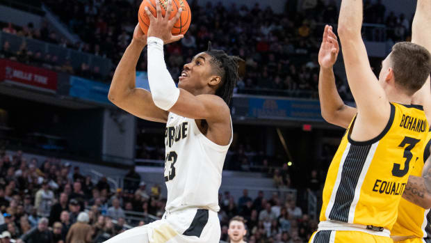 Jaden Ivey goes in for the shot in Purdue's Big Ten championship game versus Iowa.